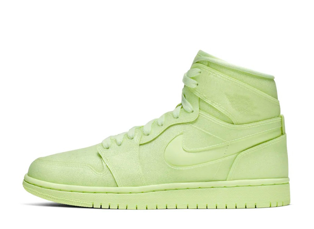 ナイキ エア ジョーダン 1 レトロ ハイ ベアリー ボルト Nike Air Jordan 1 Retro High Barely Volt Womens AH7389-700