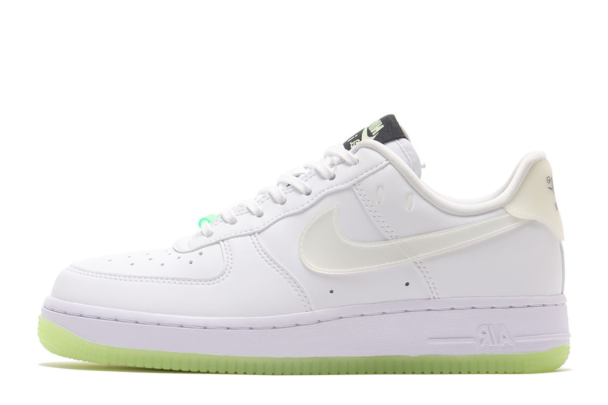 ナイキ エアフォース 1 ロー ホワイト グロー Nike Air Force 1 Low  LX  White Grow In The Dark Womens CT3228-100