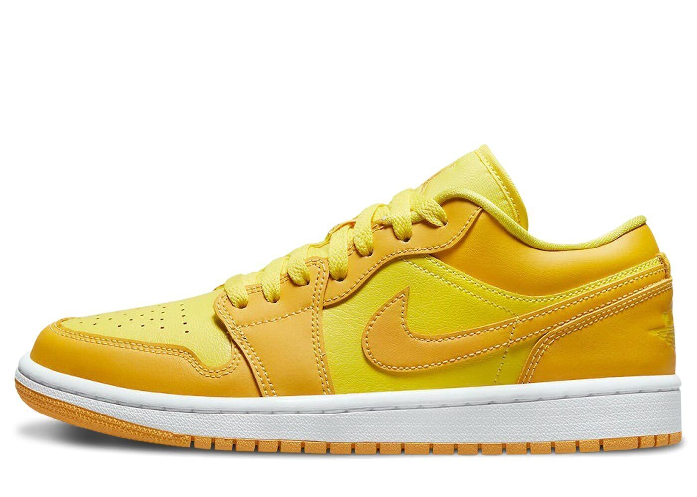 ナイキエアジョーダン１ローイエローストライクウィメンズ NIKE WMNS AIR JORDAN 1 LOW SUNNY YELLOW DC0774-700