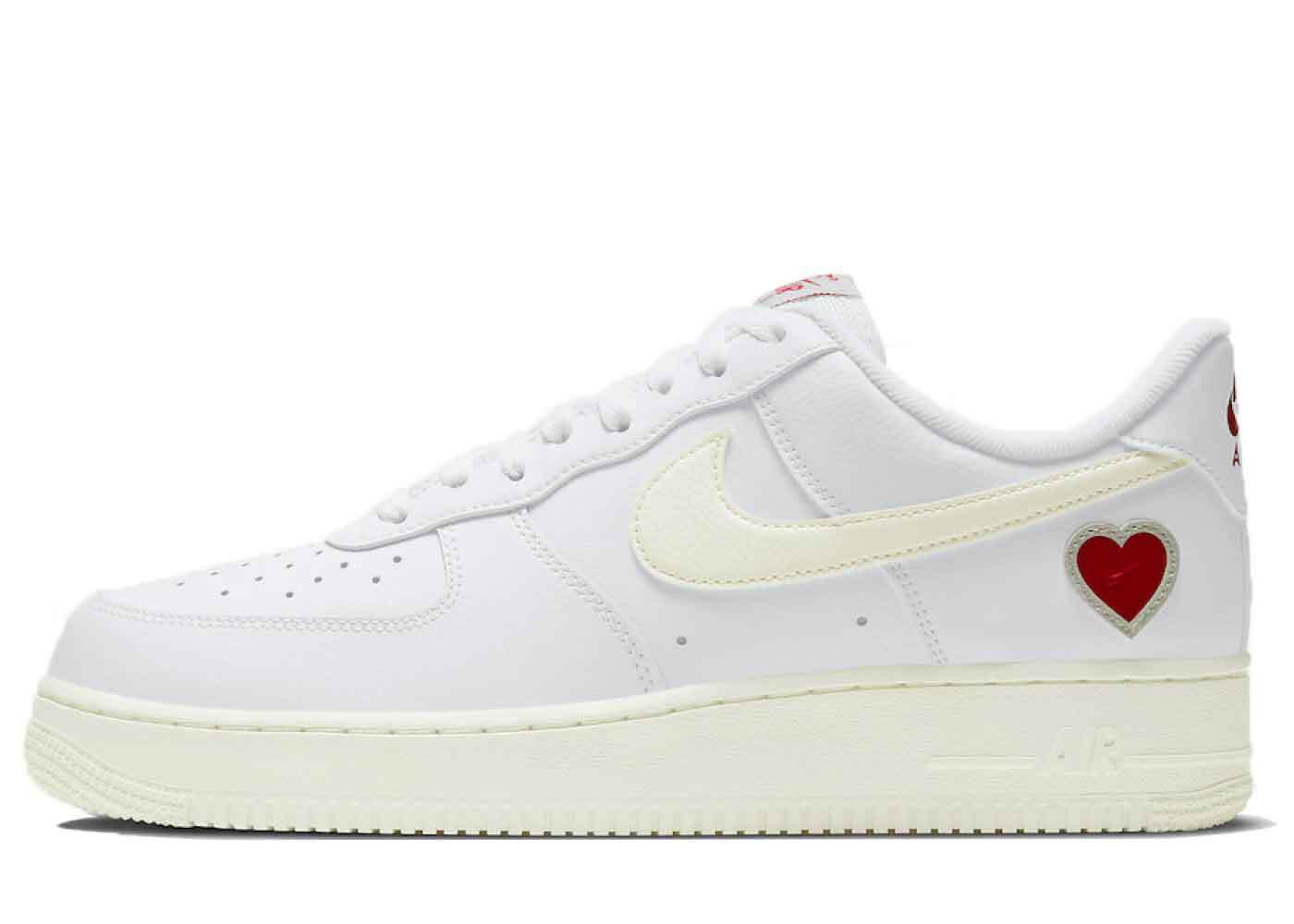 ナイキ エアフォースワン バレンタインデー Nike Air Force 1 Low Valentine&#39;s Day (2021) DD7117-100