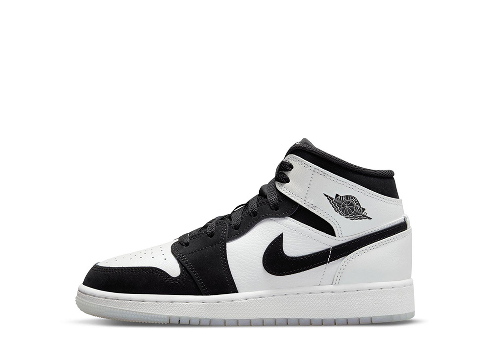 ナイキ GS エアジョーダン1ミッド オメガ/ブラック/ホワイト Nike GS Air Jordan1 Mid Omega/Black/White DN4321-100