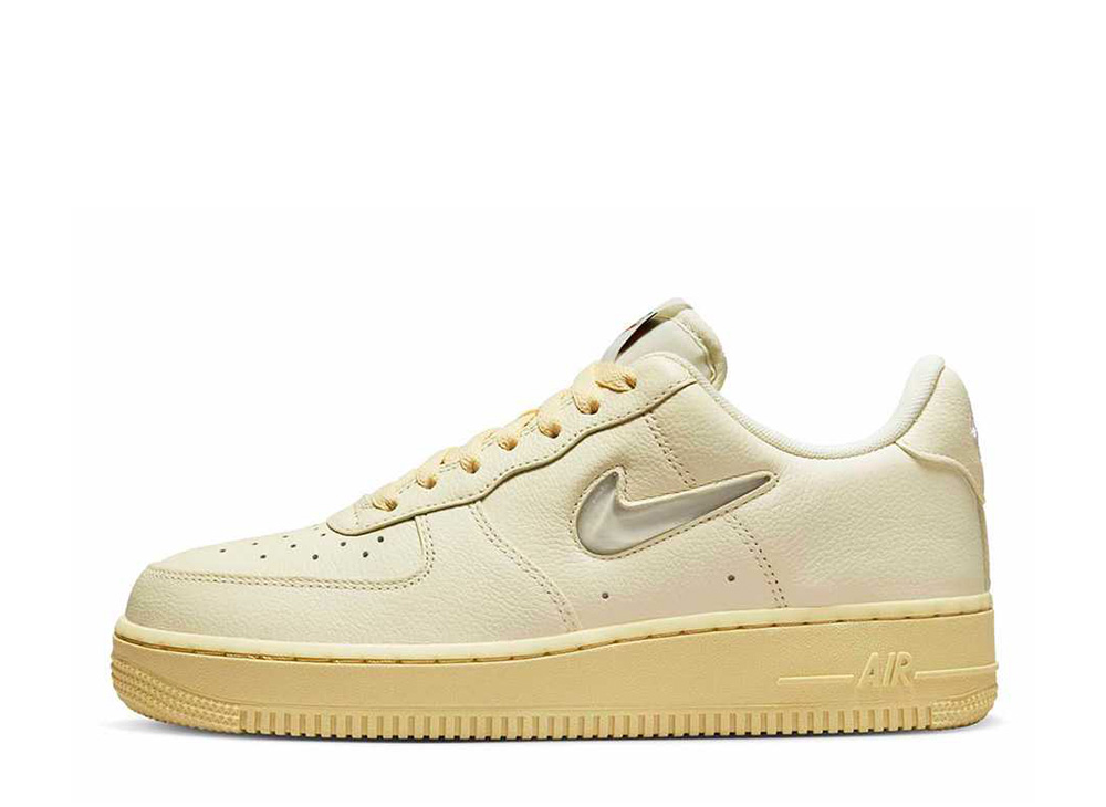 ナイキ ウィメンズ エアフォース1 07 LX Nike WMNS Air Force1 07 LX Coconut Milk Lemon DO9456-100