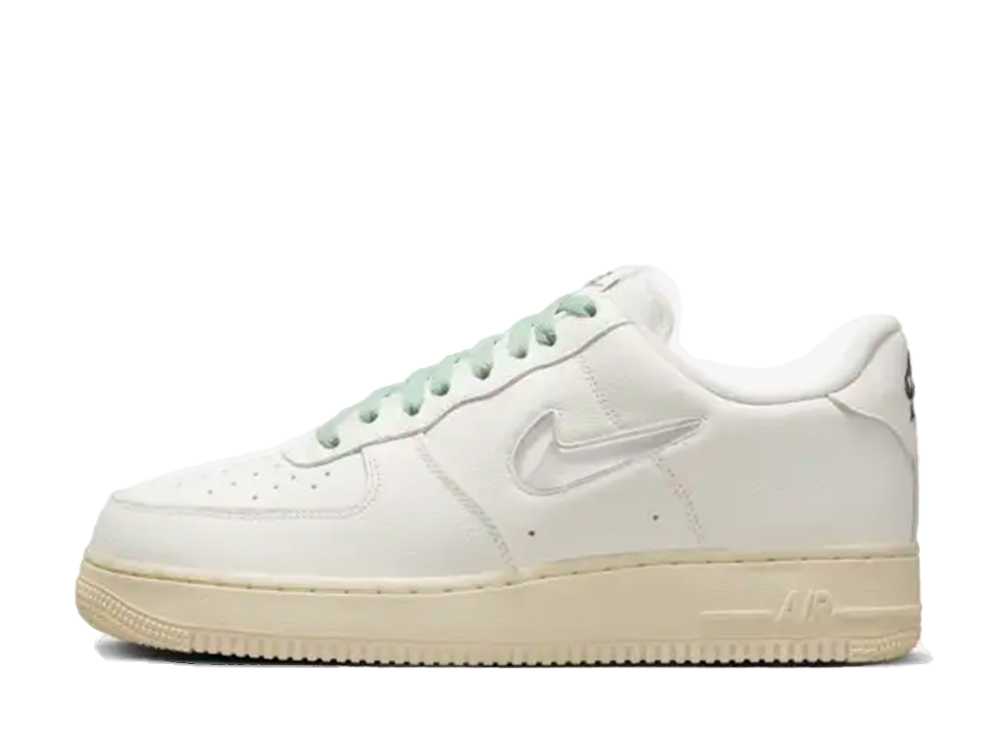 ナイキ エアフォース1 07 ヴィンテージ セイル Nike Air Force 1 07 Vintage Sail DO9785-100