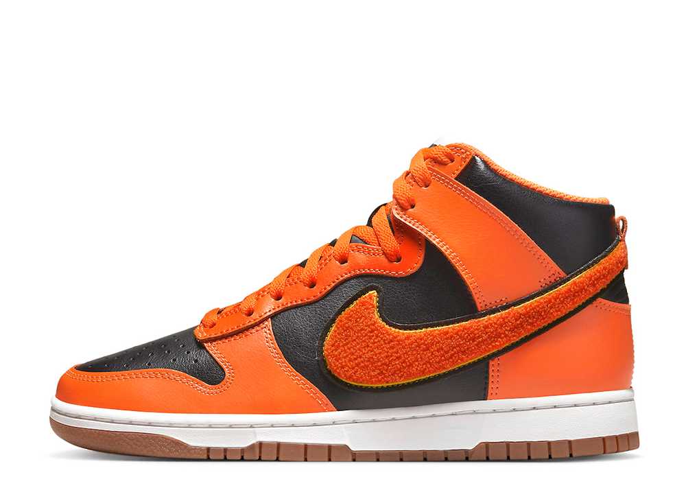 ナイキ ダンク ハイ シェニールスウッシュ Nike Dunk High Chenille Swoosh Orange DR8805-002