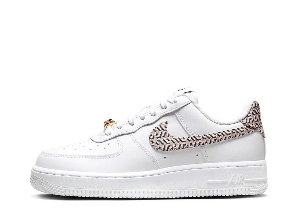 ナイキ ウィメンズ エアフォース1 ロー ユナイテッド イン ビクトリー Nike WMNS Air Force1 Low United in Victory White DZ2709-100