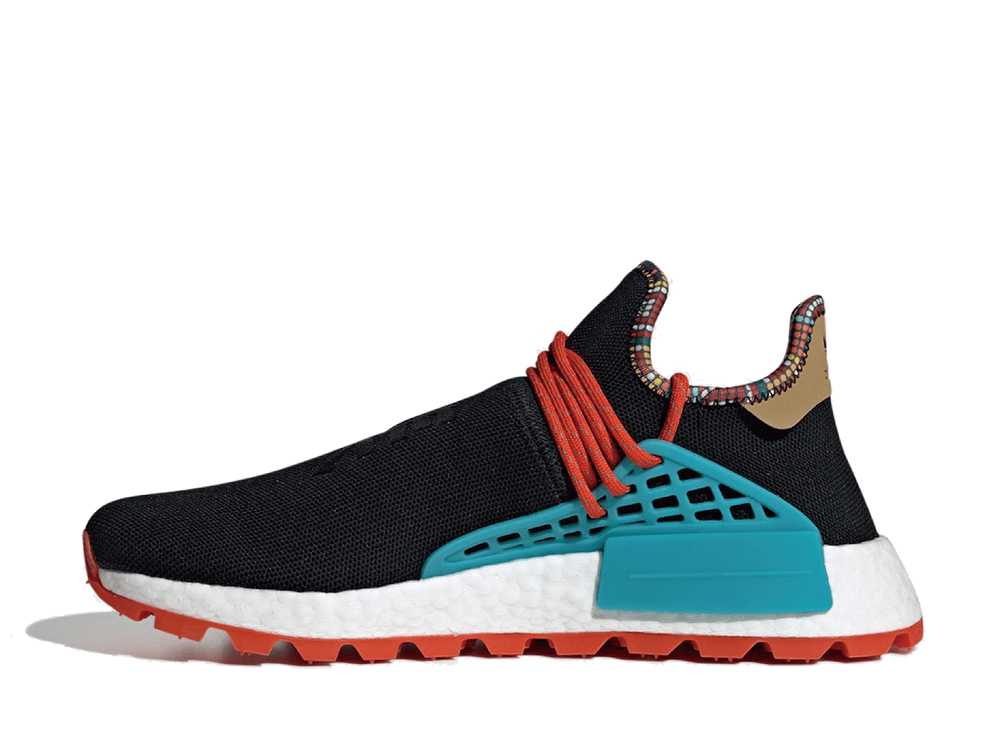 ファレルウィリアムス×アディダスNMD HU PHARRELL WILLIAMS×ADIDAS NMD HU INSPIRATION PACK BLACK EE7582